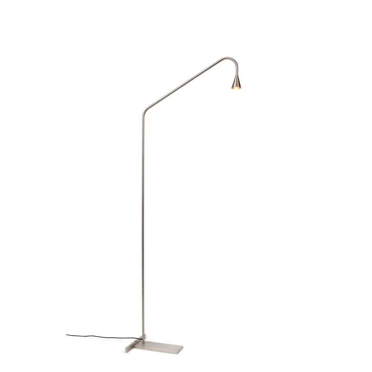 Austere - Floor Lamp Trizio21