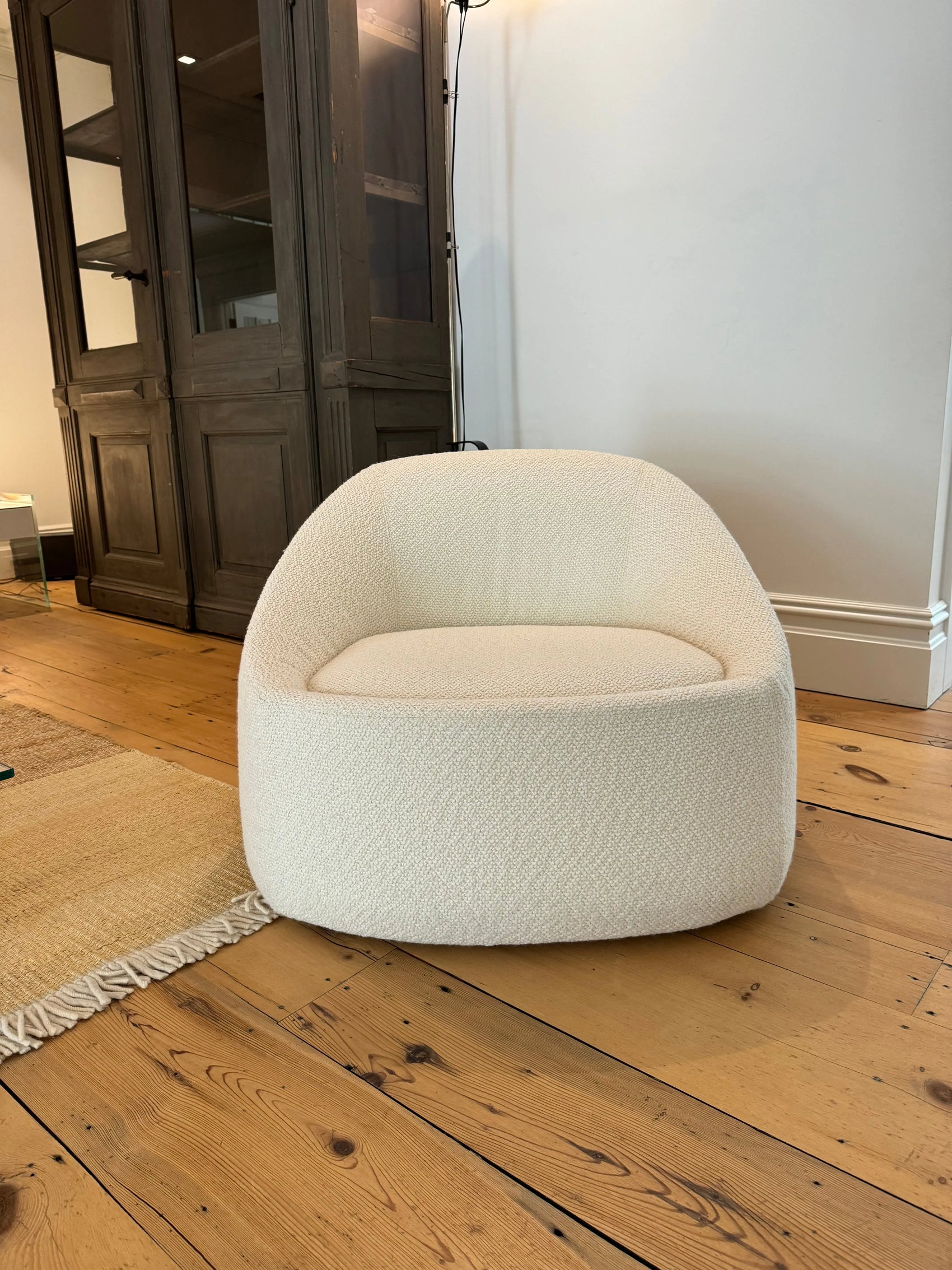 Ripamonti - Swivel Armchair (FLOOR MODEL SAG HARBOR) - JANGEORGe Interiors & Furniture