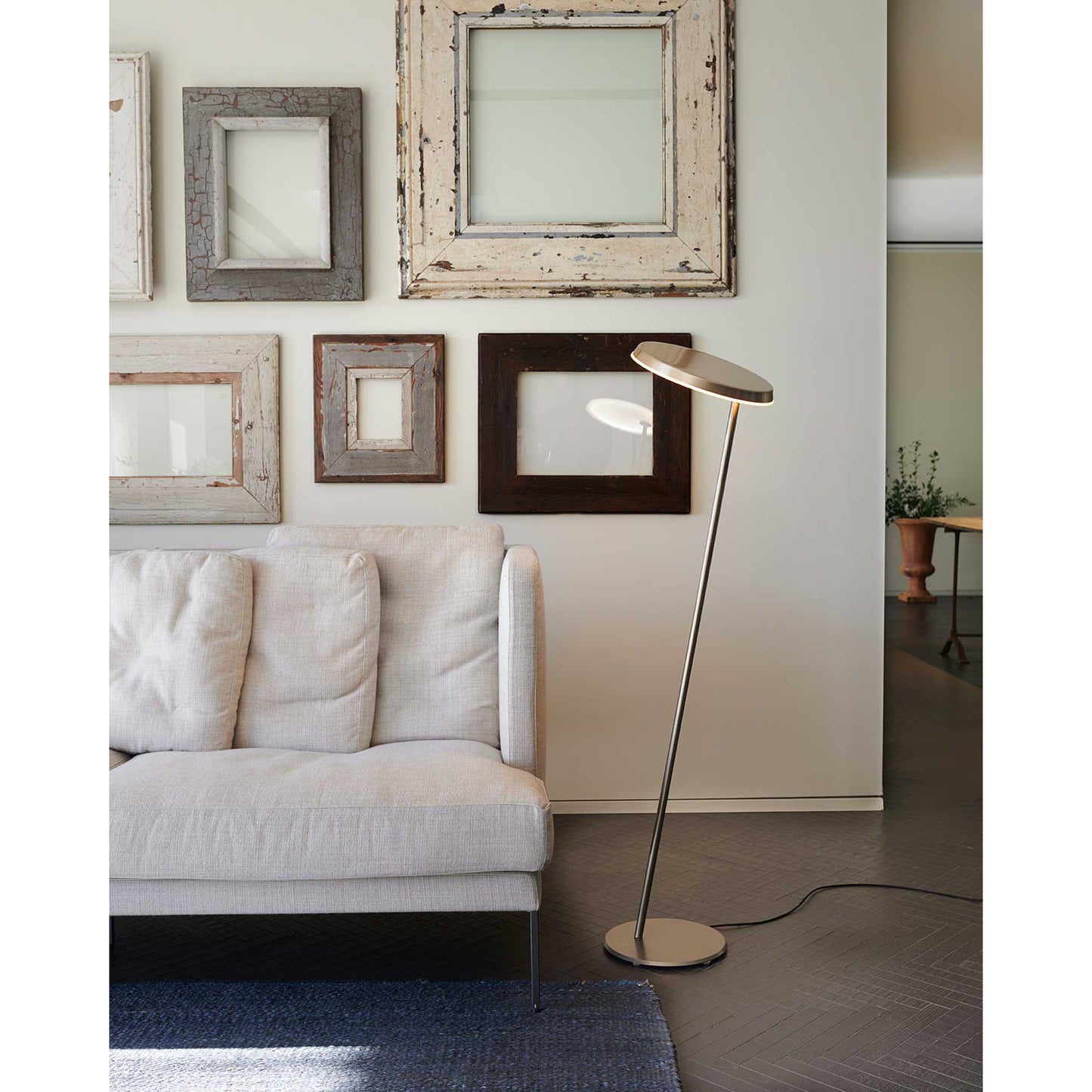 Amanita 619 - Floor Lamp | Oluce | JANGEORGe Interiors & Furniture