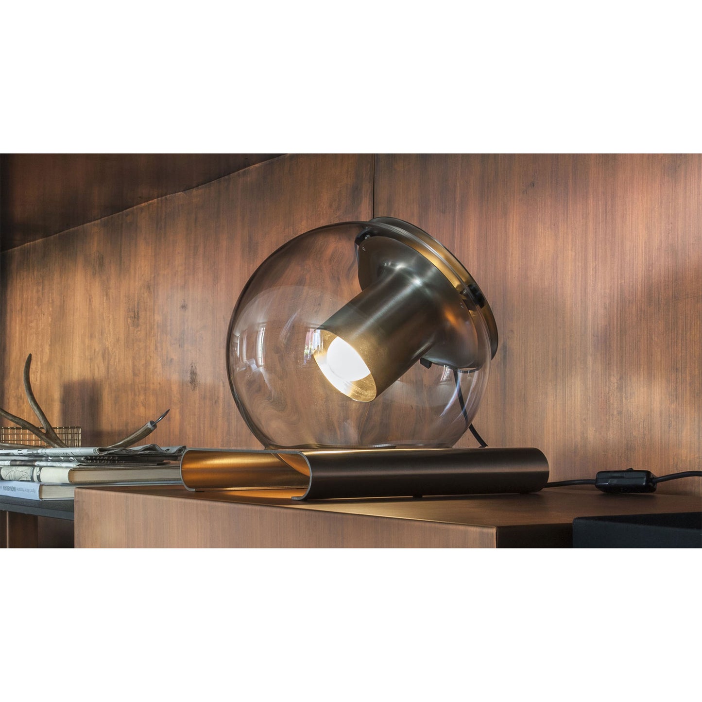 The Globe 228 - Table Lamp | Oluce | JANGEORGe Interiors & Furniture