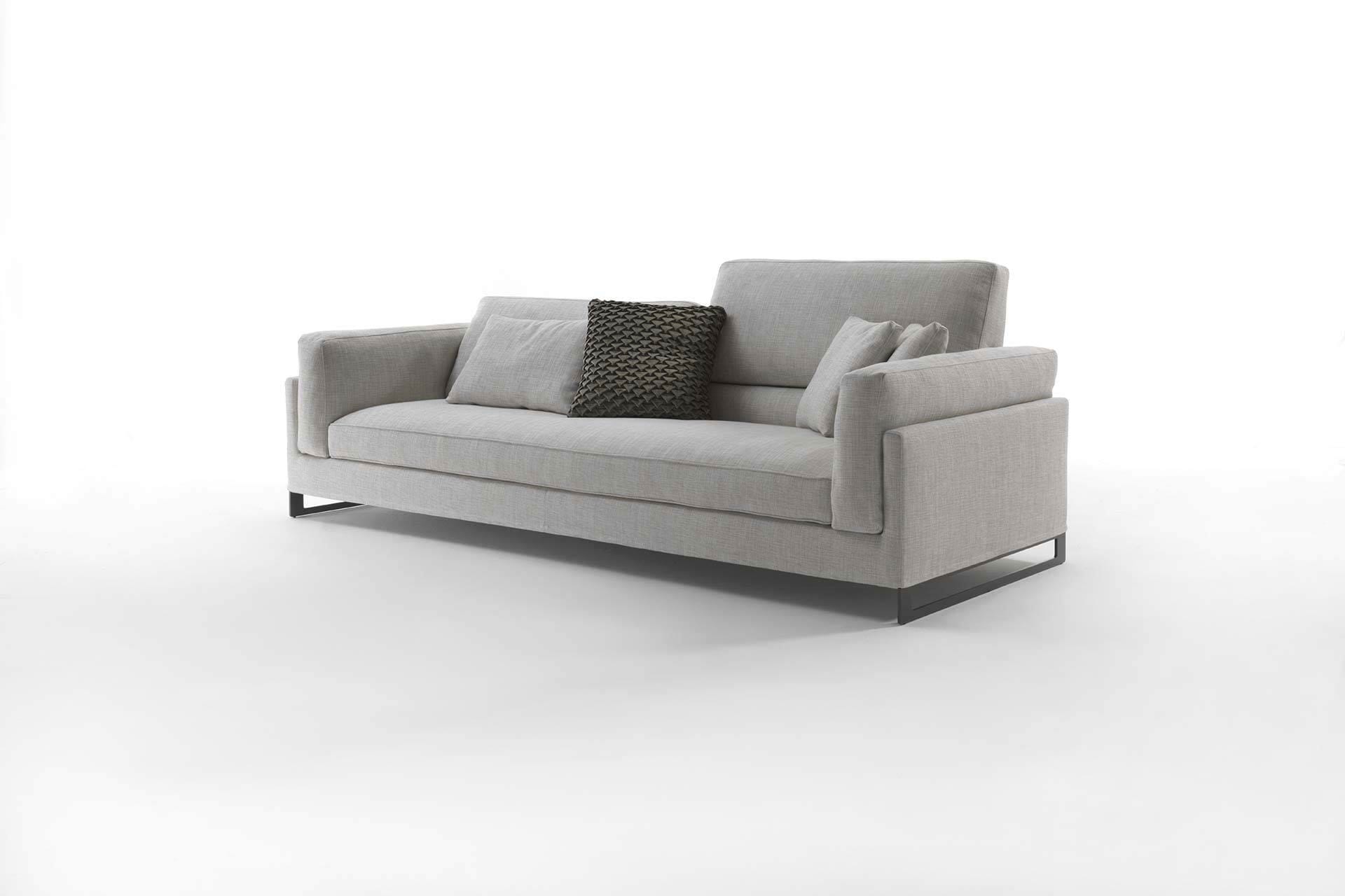 Davis In - Sofa | Frigerio | JANGEORGe Interior Design