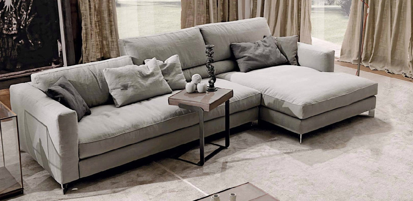 Davis Out - Sofa | Frigerio | JANGEORGe Interior Design