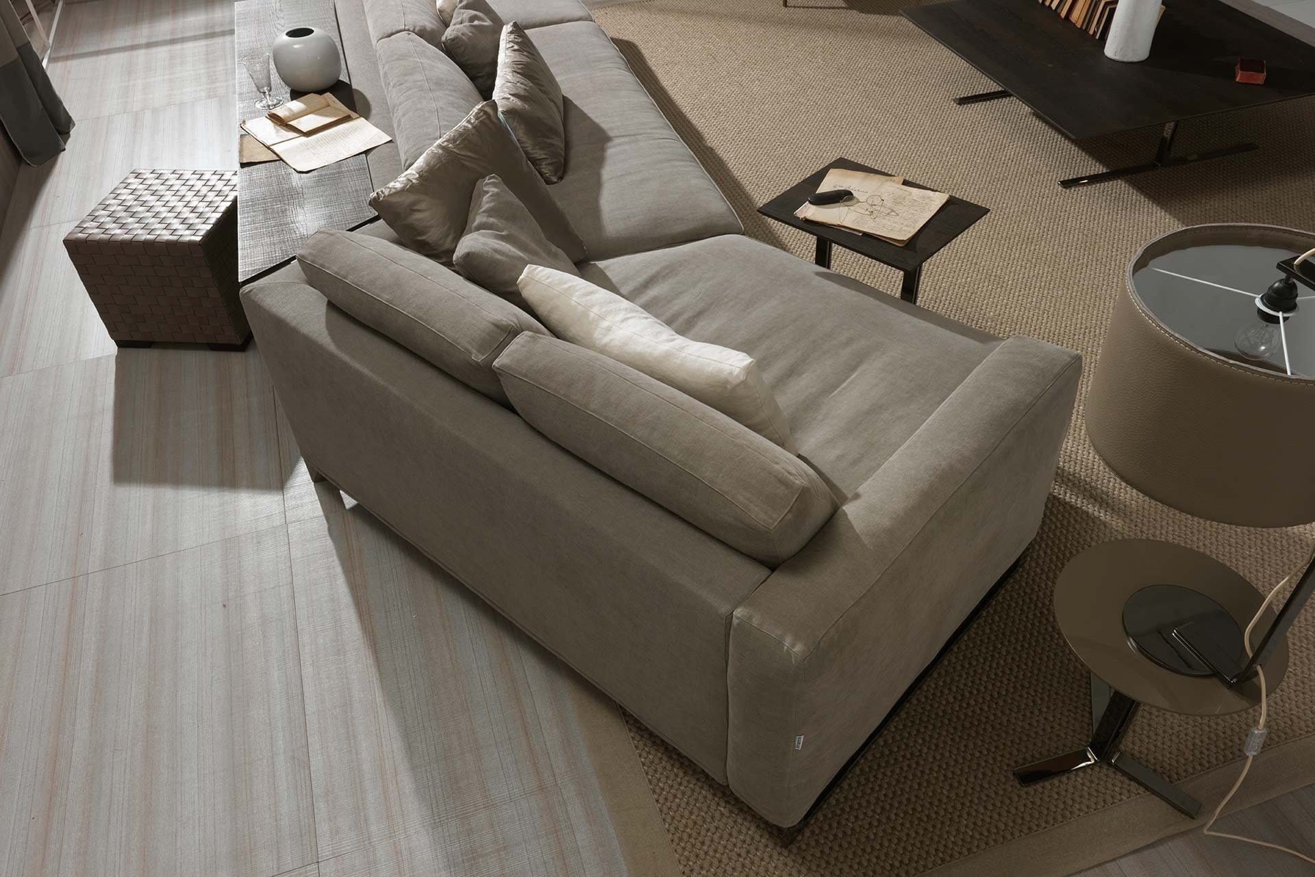 Davis Out - Sofa | Frigerio | JANGEORGe Interior Design