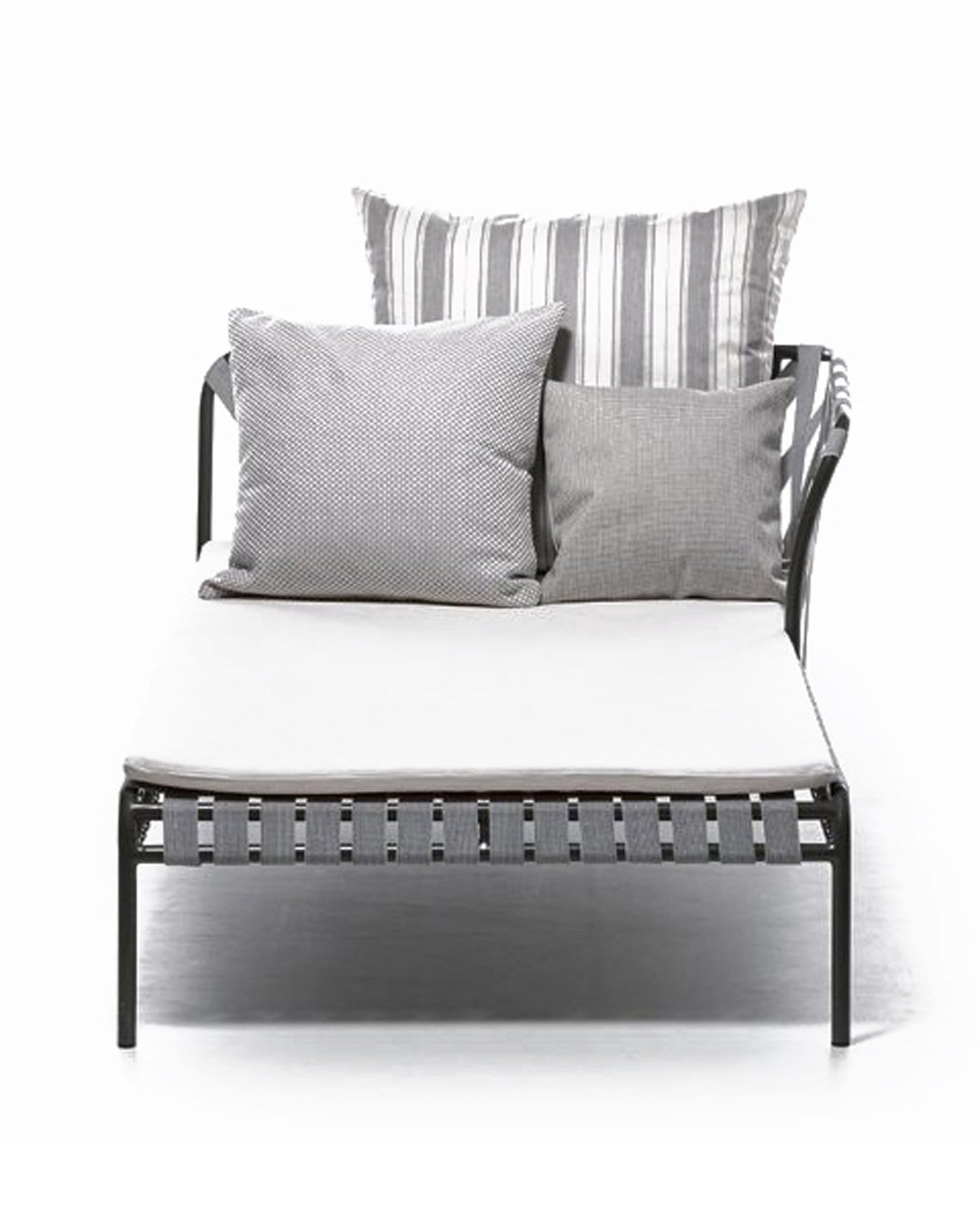 InOut 859 L-R Daybed | Gervasoni | JANGEORGe Interior Design