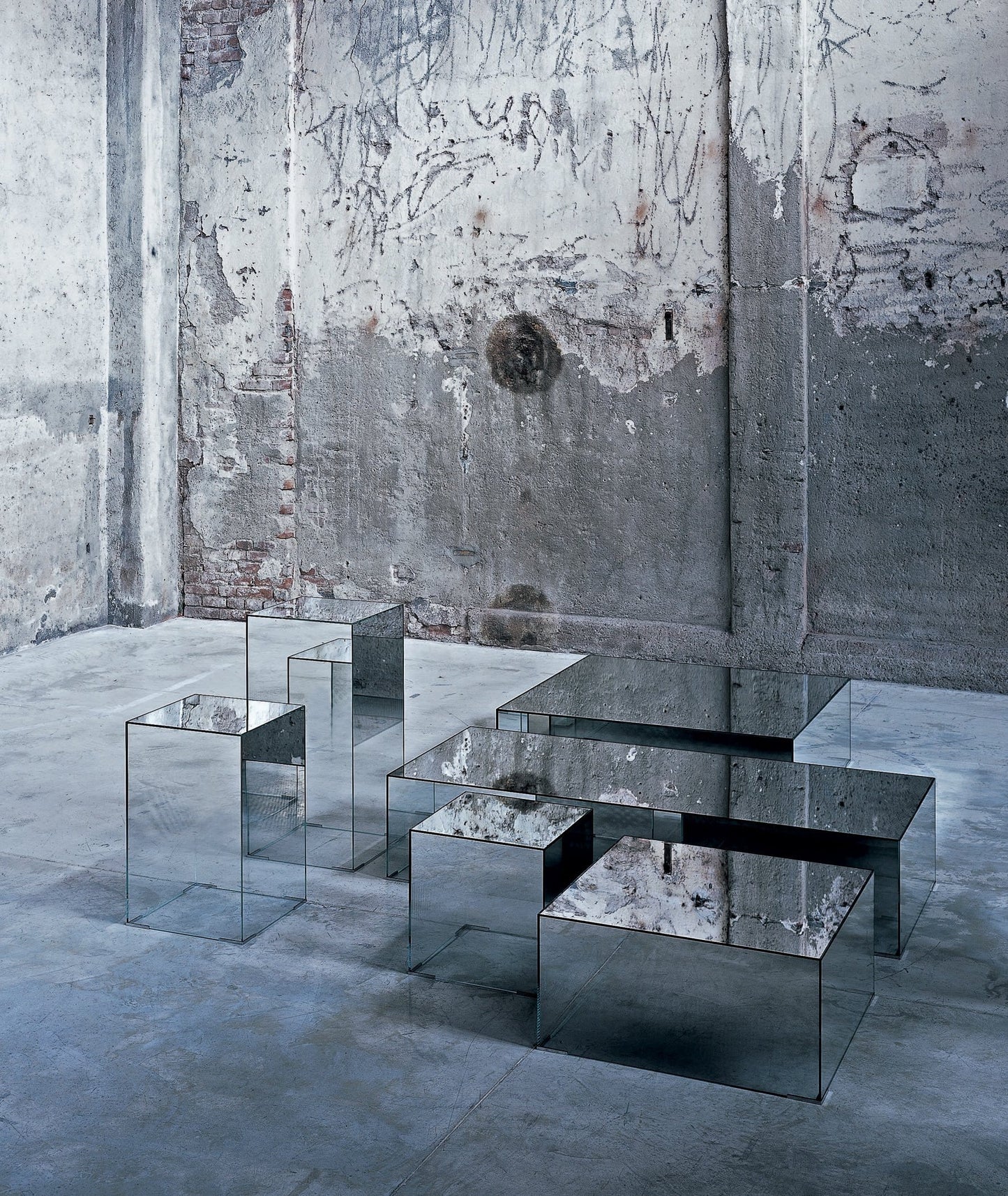 Illusion Low Glass Table | Glas Italia | JANGEORGe Interior Design