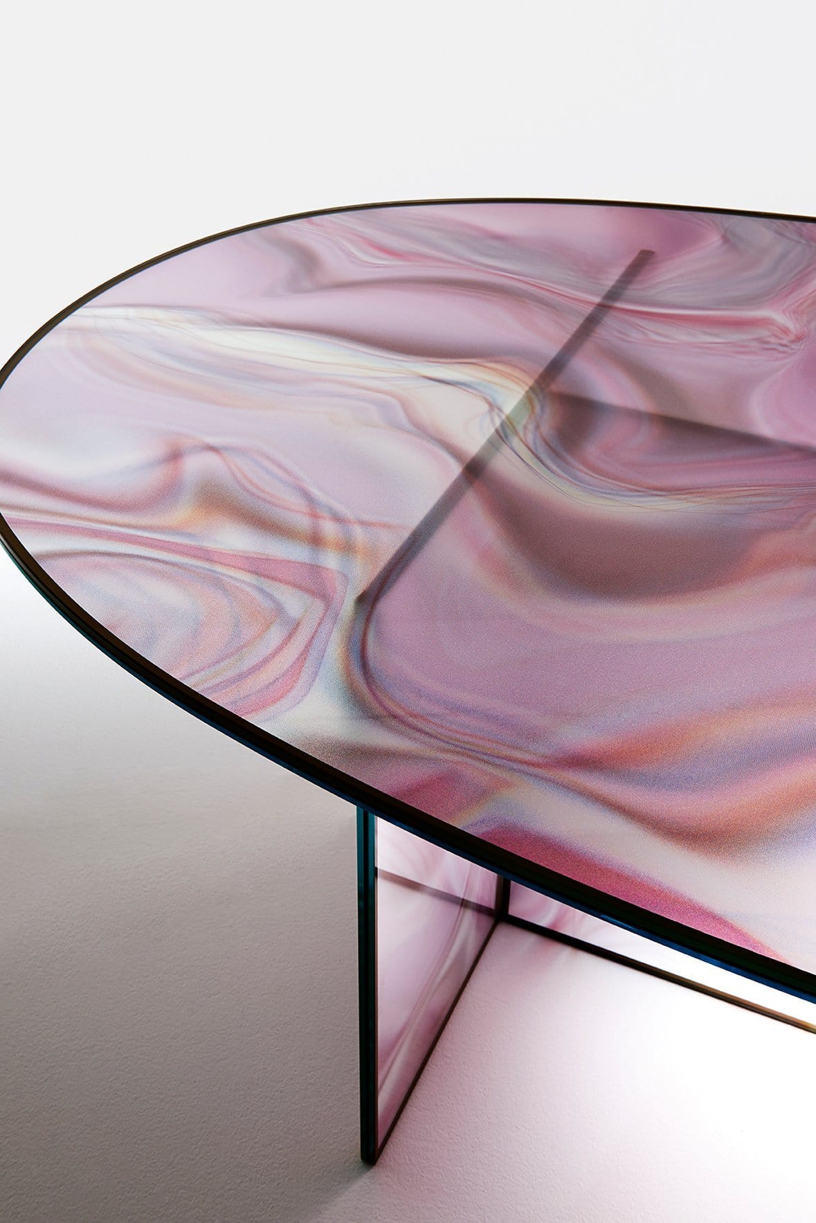 Liquefy Glass Table | Glas Italia | JANGEORGe Interior Design