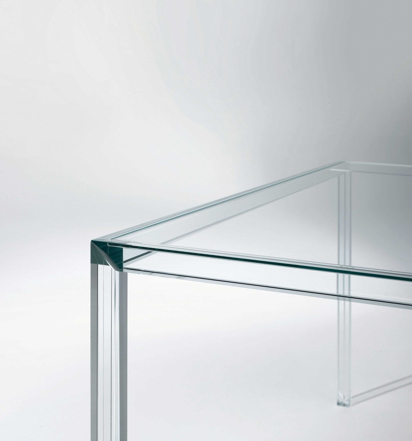 Luminous High Glass Table | Glas Italia | JANGEORGe Interior Design