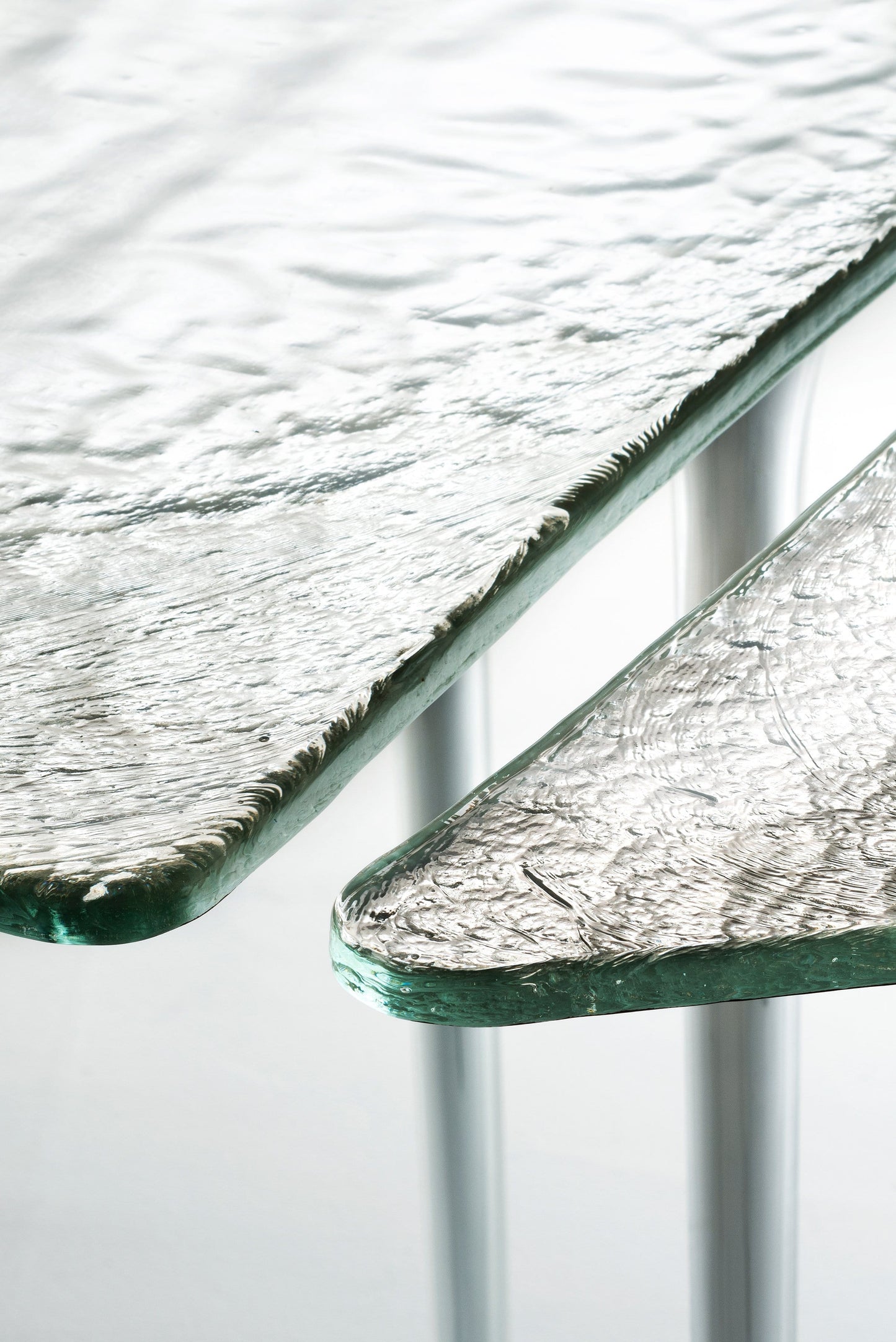 Specchio di Venere Glass Table | Glas Italia | JANGEORGe Interior Design