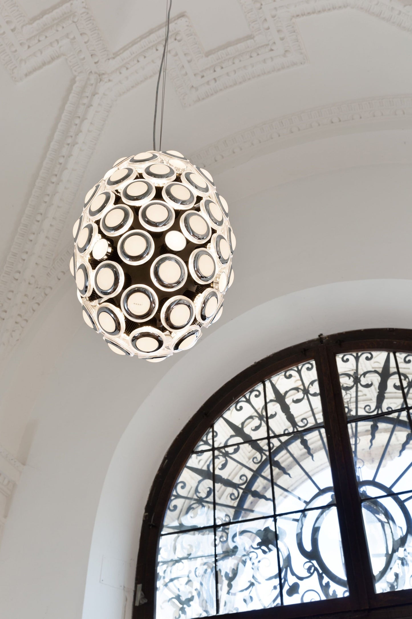 Iconic Eyes Suspension Lamp | Moooi | JANGEORGe Interior Design