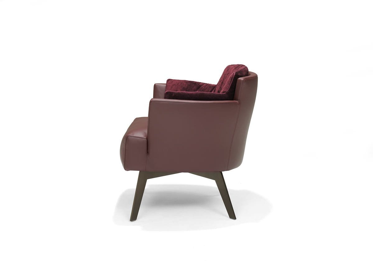 Azzano - Armchair | Linteloo | JANGEORGe Interior Design