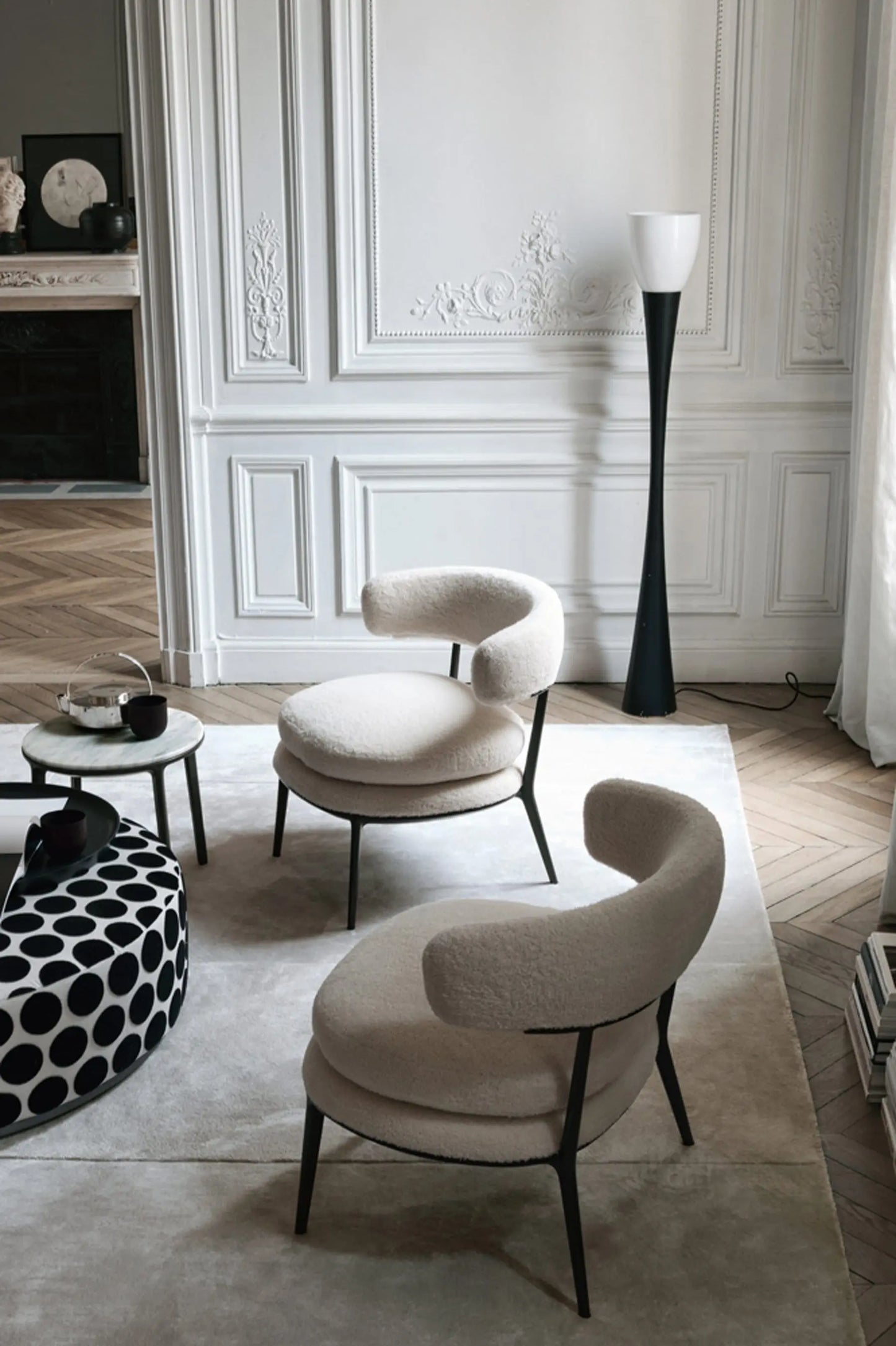 Caratos Armchair | Maxalto | JANGEORGe Interior Design