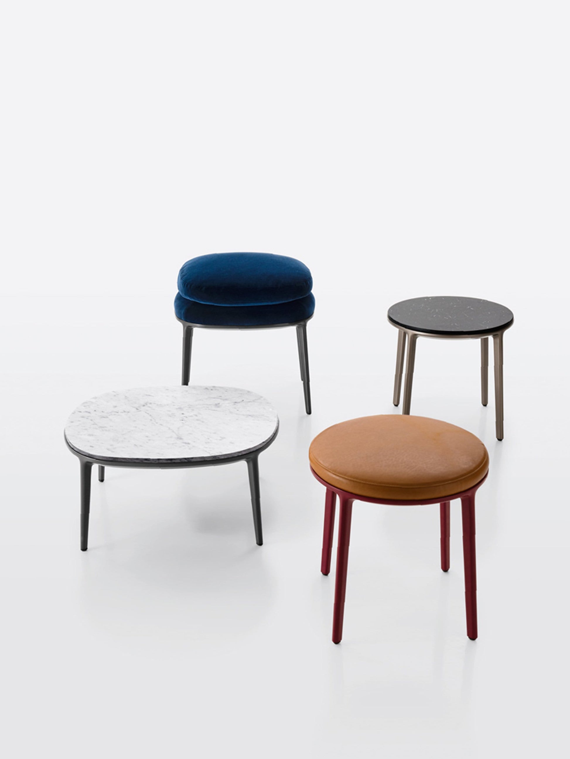 Caratos Footstool | Maxalto | JANGEORGe Interior Design