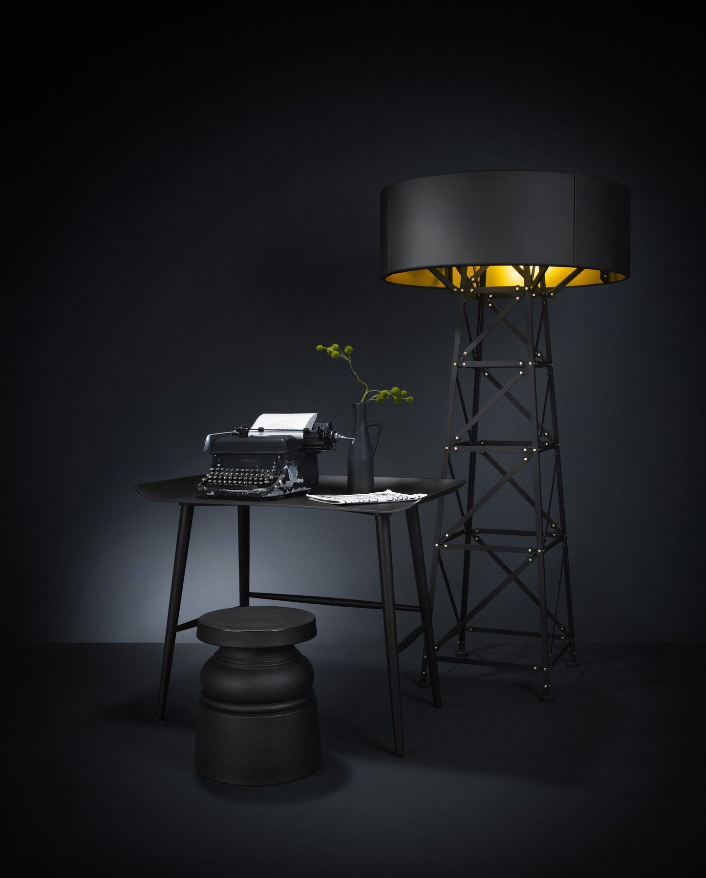 Container Stool New Antiques | Moooi | JANGEORGe Interior Design