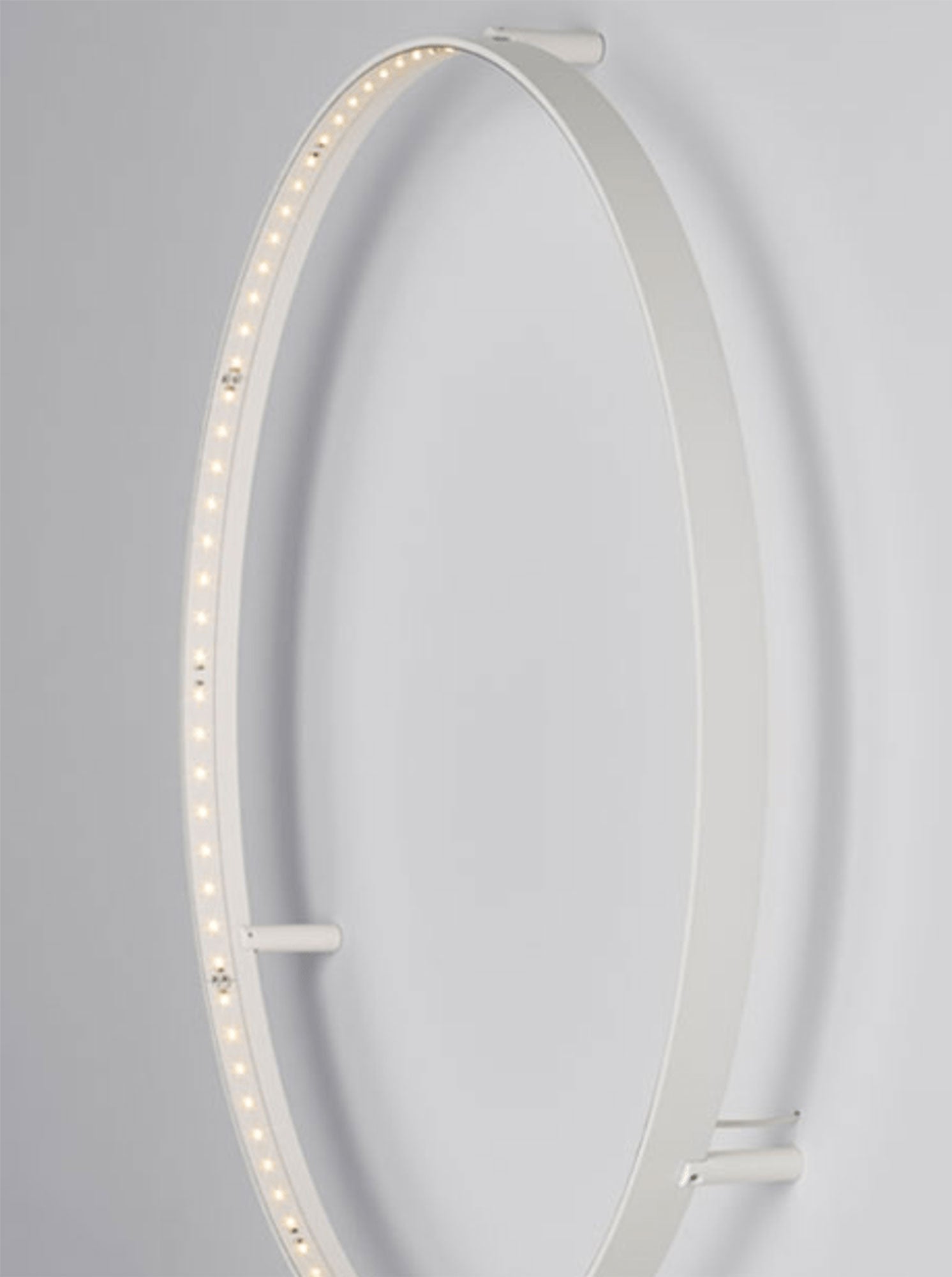 JANGEORGe Interiors & Furniture Le Deun Curve 60 - Wall fixture